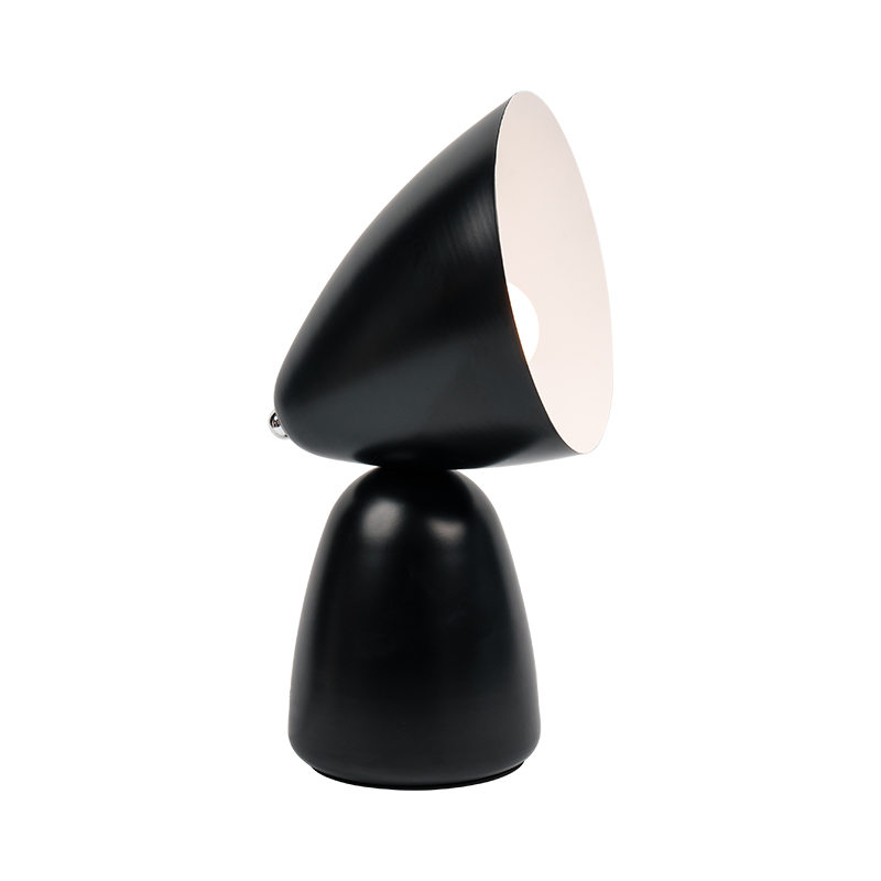 Simple Retro Metal Table Lamp