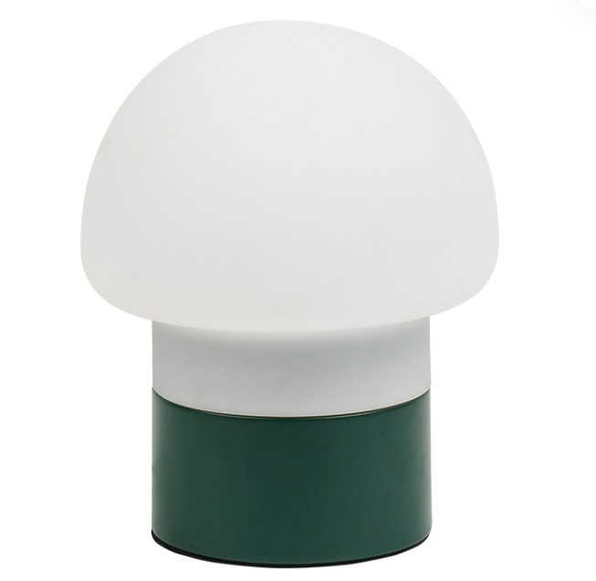 What are the advantages of LED lamp beads in LED mushroom table lamps over traditional lighting products?