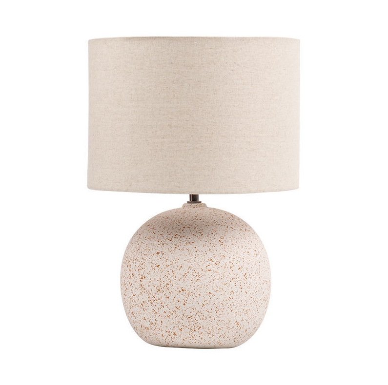 What are the basic principles for choosing a bedside lamp?